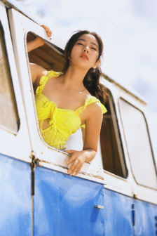 美月玲奈